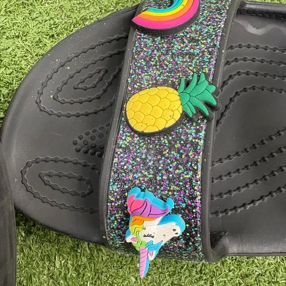 CROCS Black Glitter Sandals with Colorful Charms - Picture 5 of 8